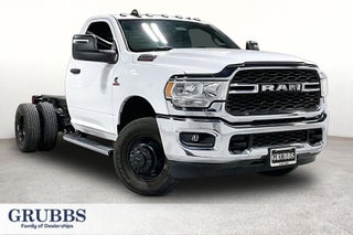 2024 RAM 3500 Chassis Tradesman/SLT