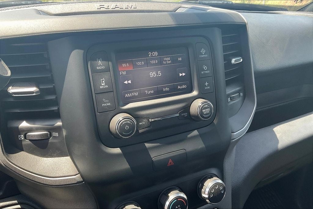 2024 RAM 3500 Chassis Tradesman/SLT