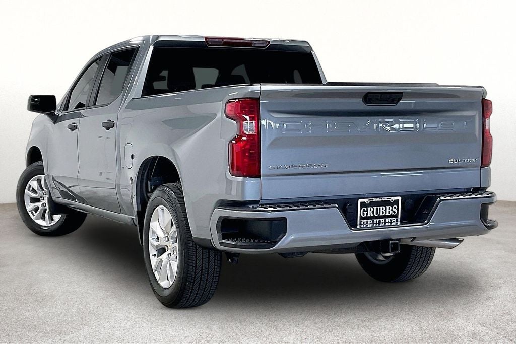 2026 Chevrolet Silverado 1500 2WD Crew Cab Short Bed Custom