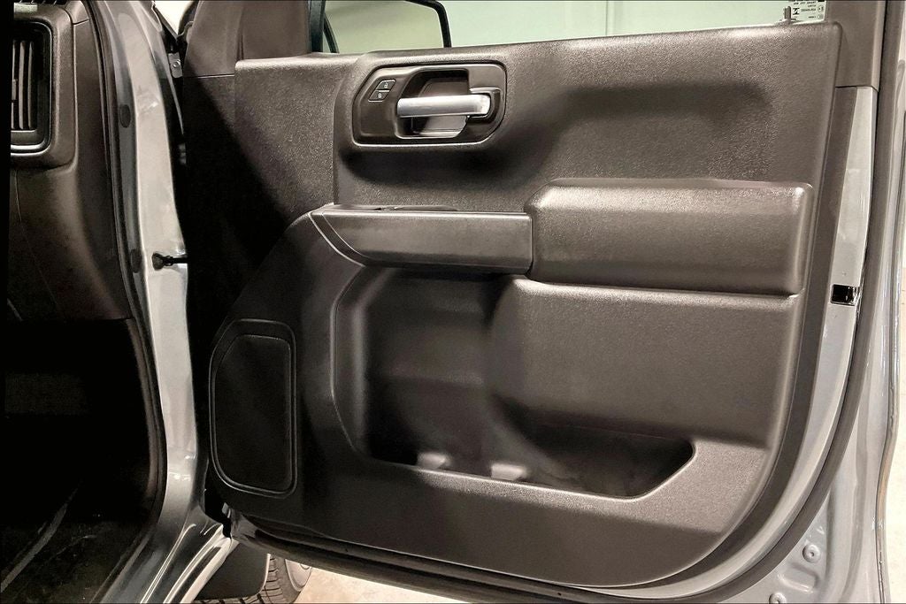 2026 Chevrolet Silverado 1500 2WD Crew Cab Short Bed Custom