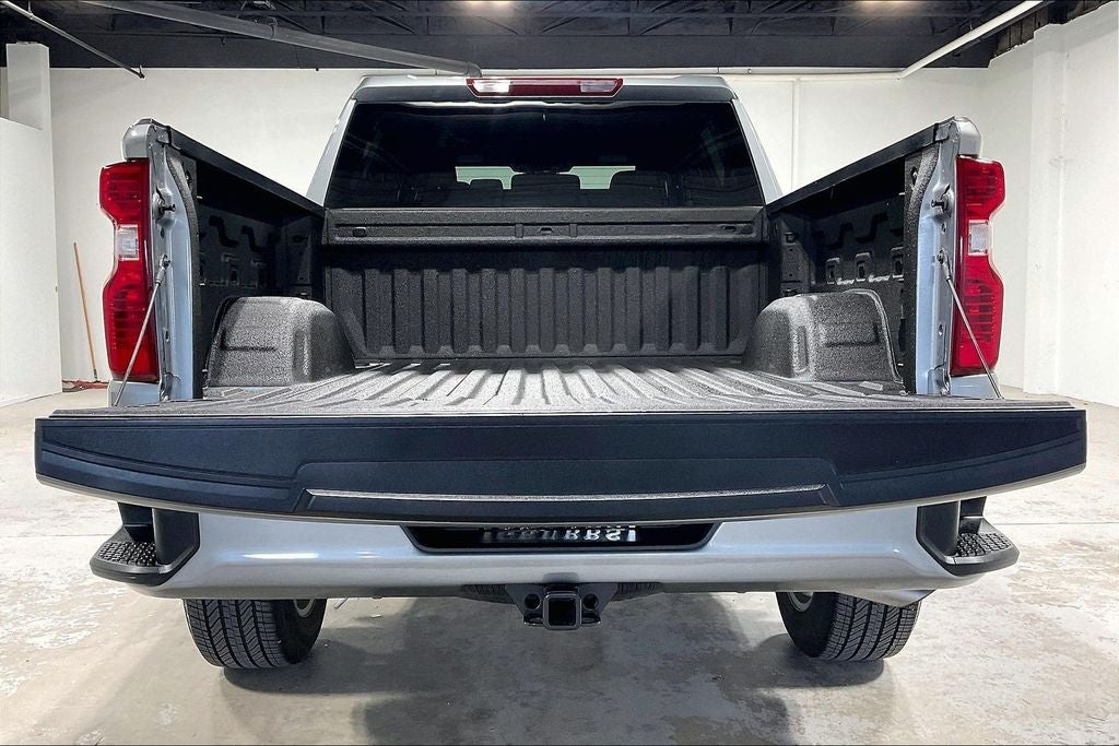 2026 Chevrolet Silverado 1500 2WD Crew Cab Short Bed Custom