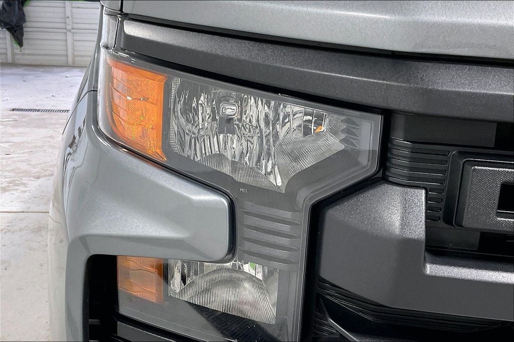 2026 Chevrolet Silverado 1500 2WD Crew Cab Short Bed Custom