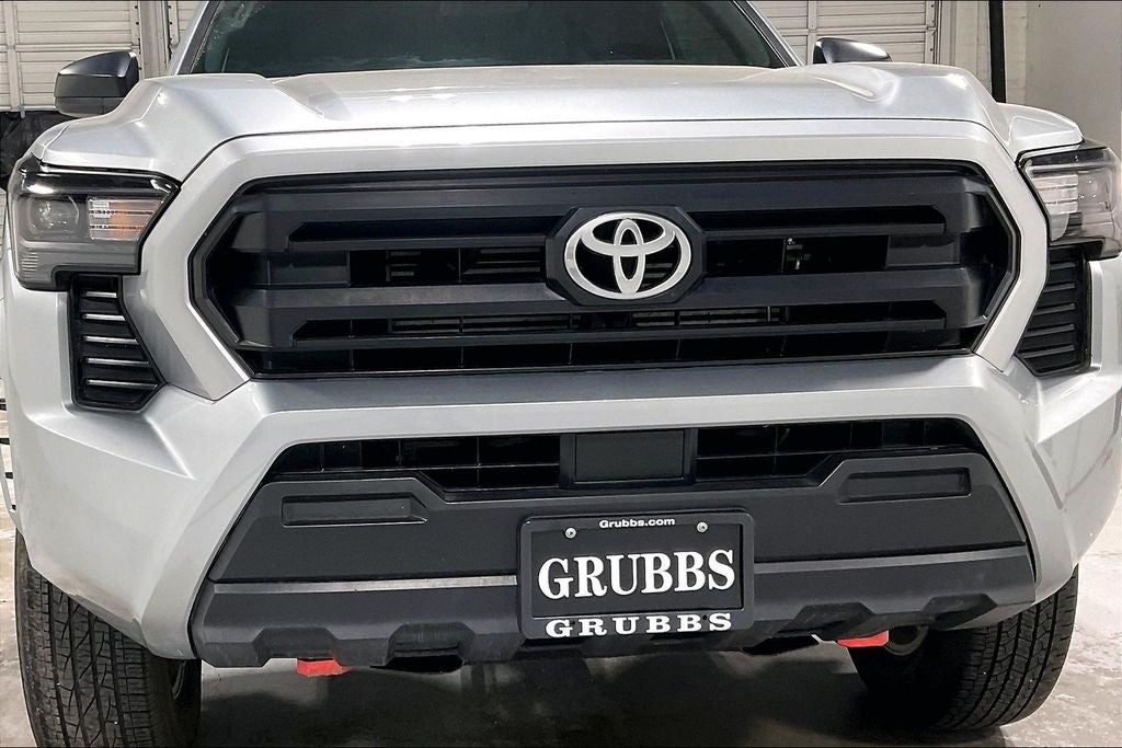 2025 Toyota Tacoma SR