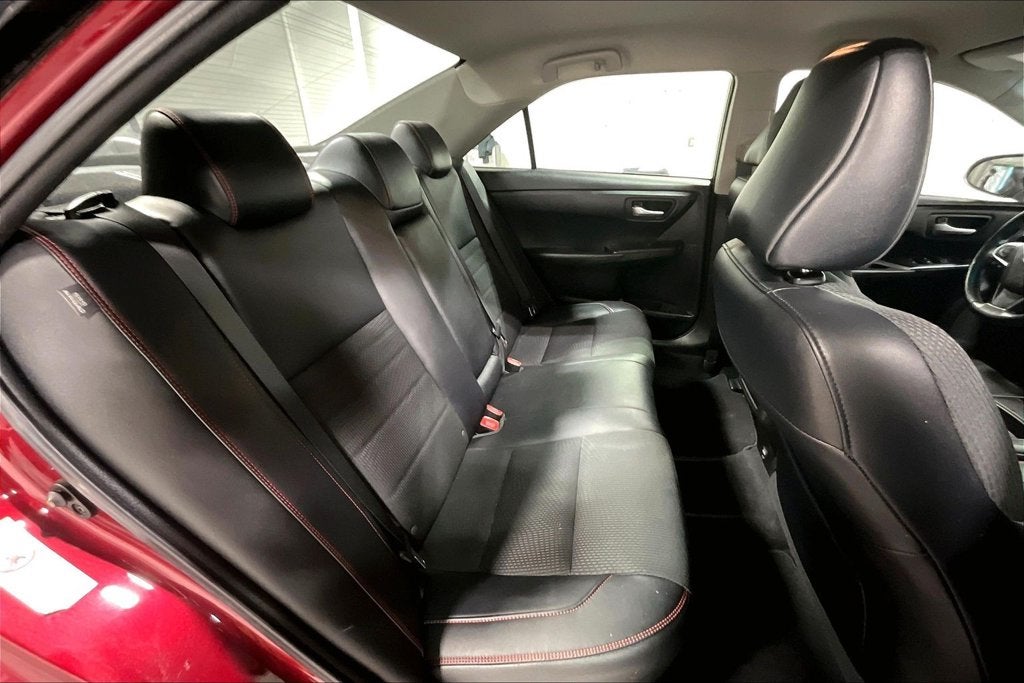 2017 Toyota Camry SE