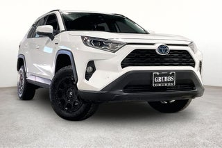 2020 Toyota RAV4 Hybrid XLE