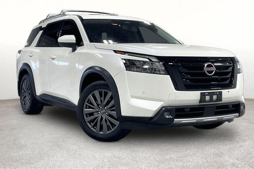 2022 Nissan Pathfinder SL 2WD