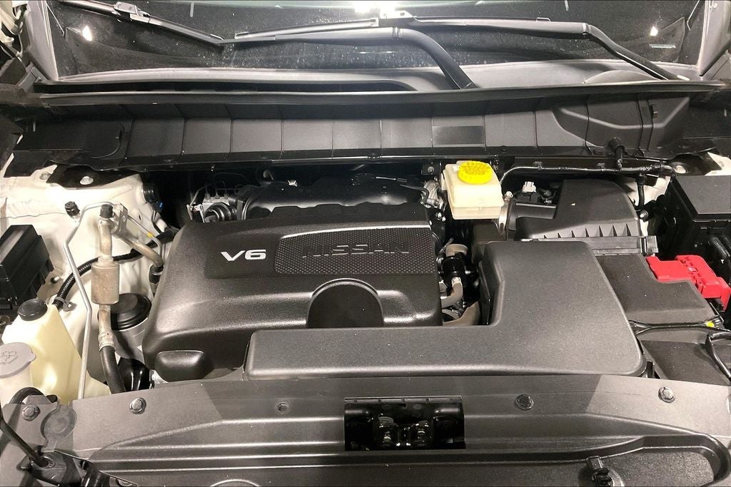 2022 Nissan Pathfinder SL 2WD