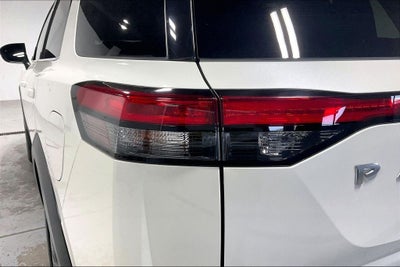 2022 Nissan Pathfinder SL 2WD