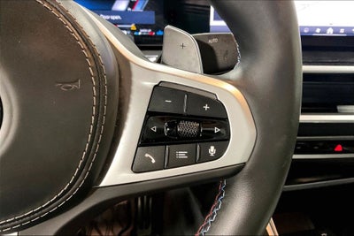 2025 BMW X6 M60i