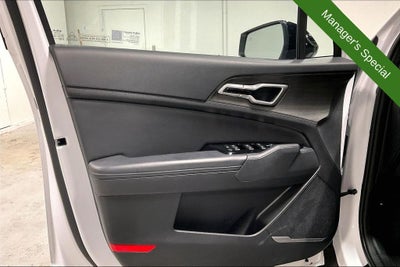 2025 Kia Sportage X-Line