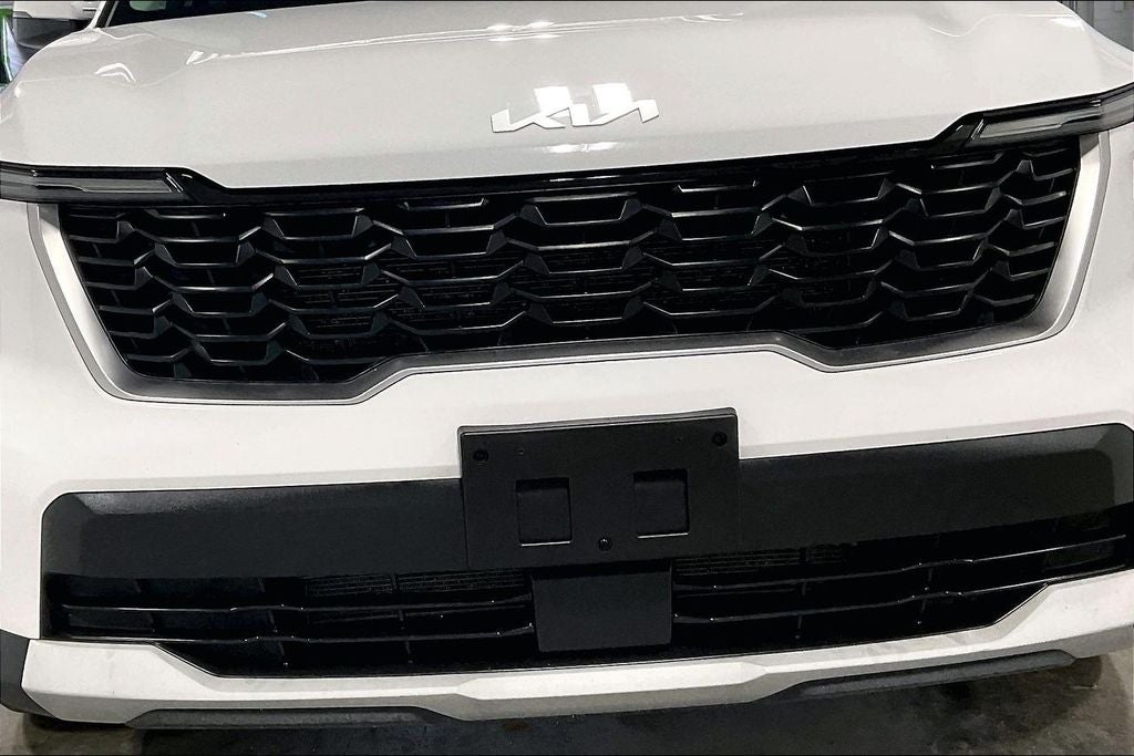 2024 Kia Sorento LX