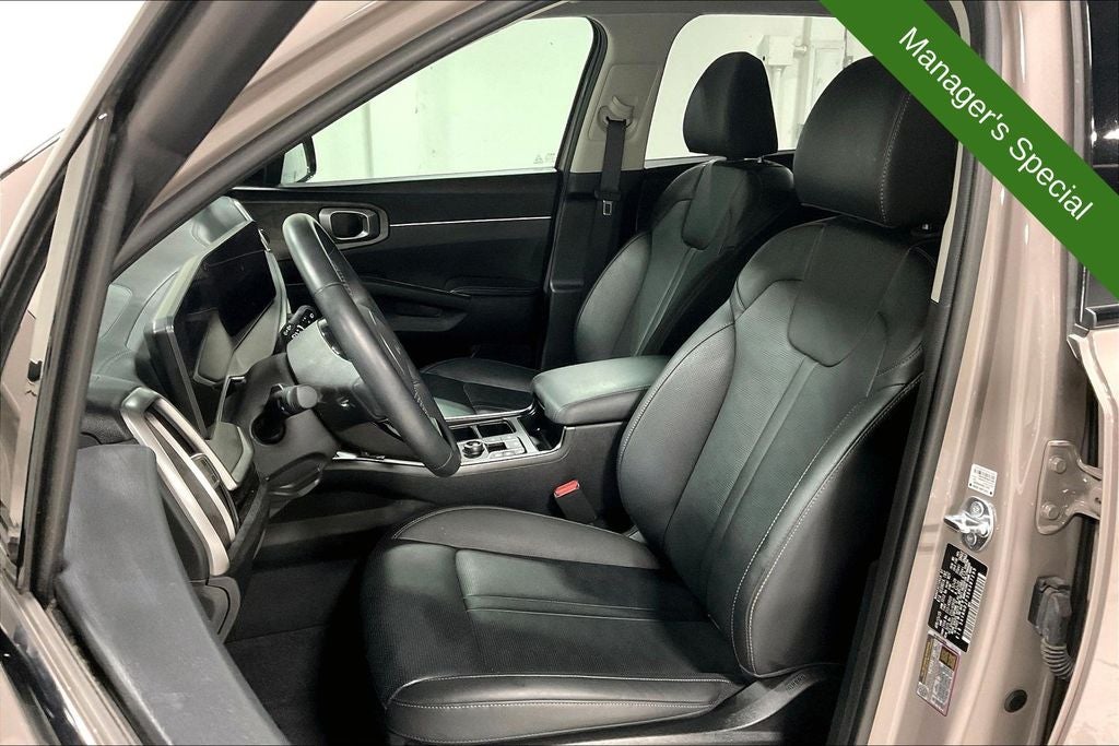 2025 Kia Sorento X-Line EX