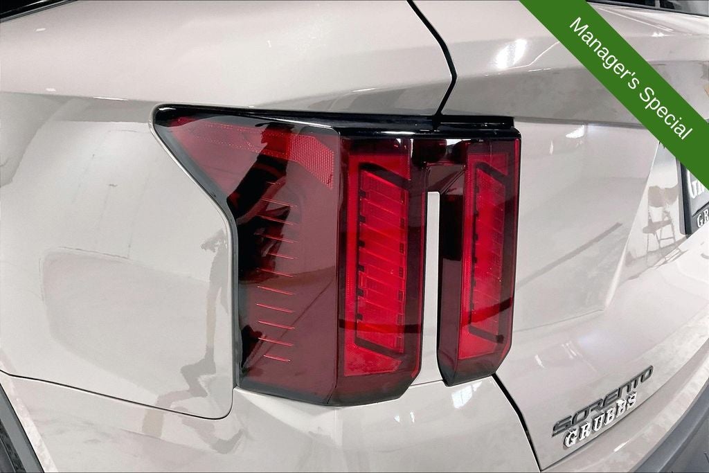 2025 Kia Sorento X-Line EX