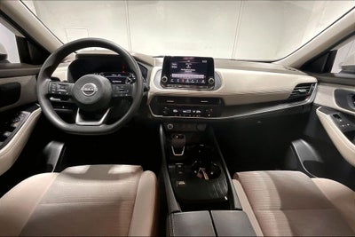 2023 Nissan Rogue SV FWD