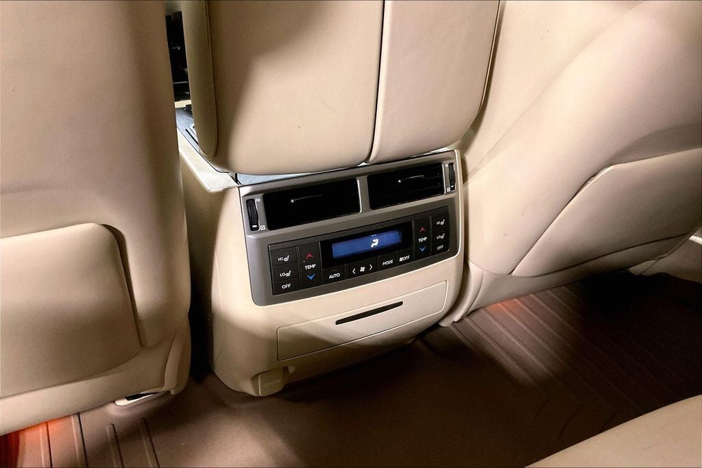 2013 Lexus LX 570 570