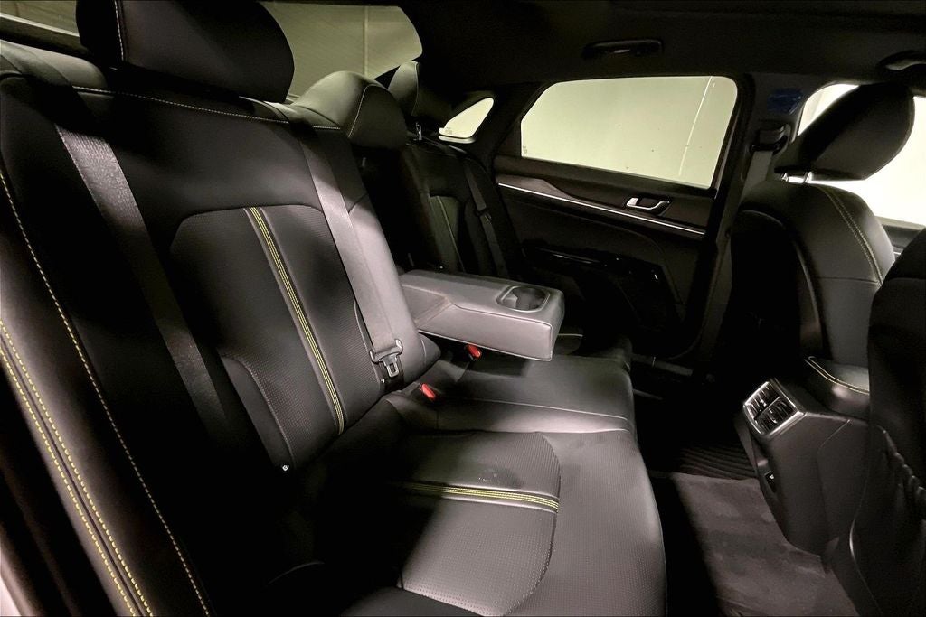 2025 Kia K5 GT