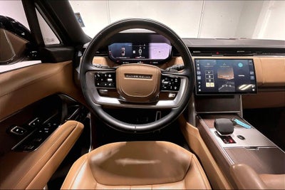 2025 Land Rover Range Rover P400 SE