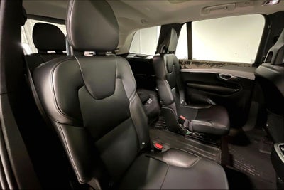 2021 Volvo XC90 T5 Momentum 7 Passenger