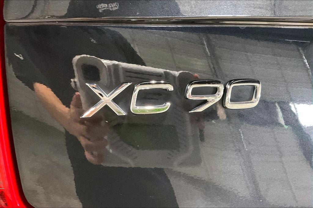 2021 Volvo XC90 T5 Momentum 7 Passenger