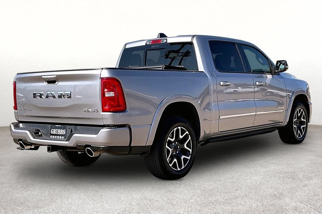 2025 RAM 1500 Laramie Crew Cab 4x4 5'7" Box