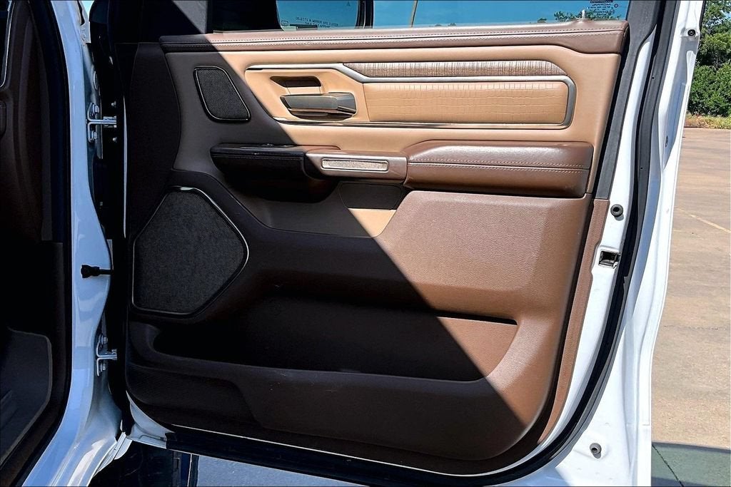 2019 RAM 1500 Longhorn Crew Cab 4x4 5'7" Box