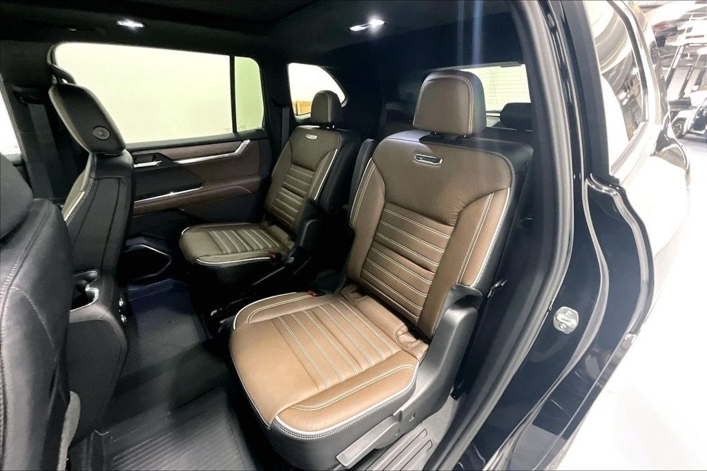 2027 GMC Acadia Denali Ultimate
