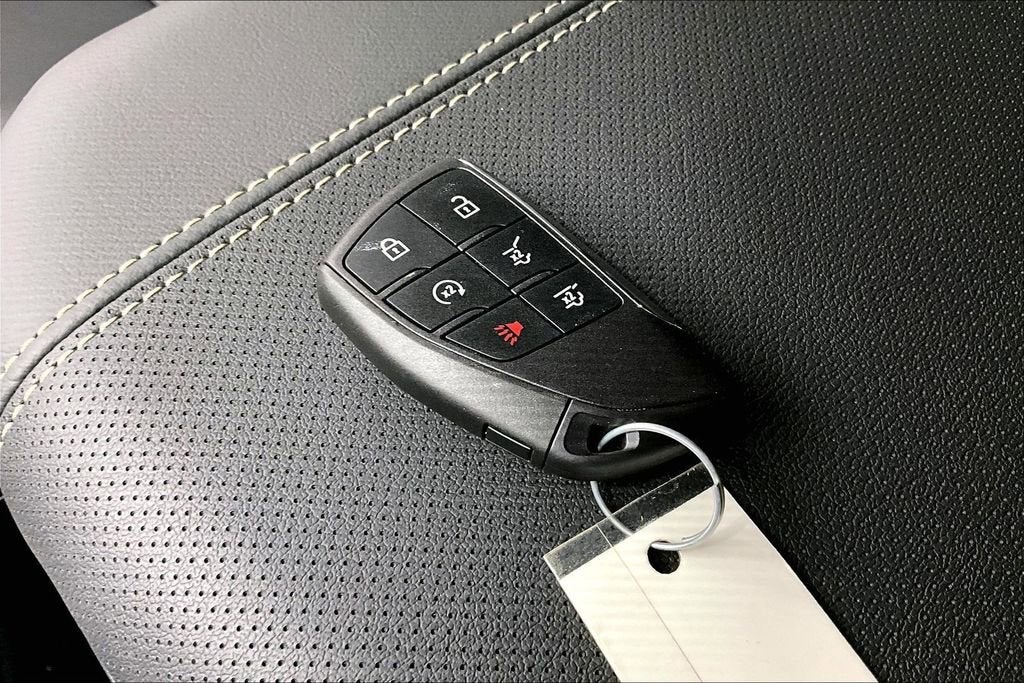 2026 GMC Yukon Elevation