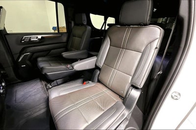 2025 Chevrolet Suburban High Country