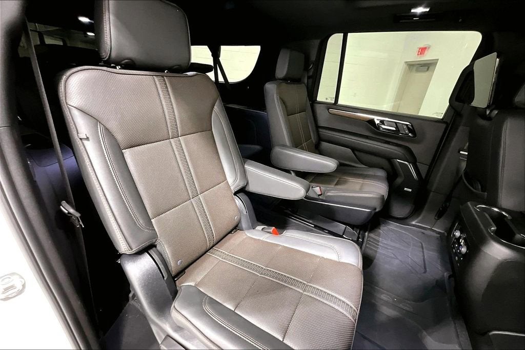 2025 Chevrolet Suburban High Country