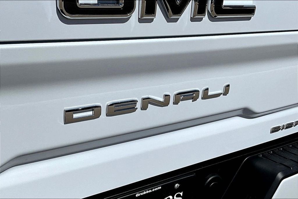 2026 GMC Sierra 2500 HD Denali Ultimate