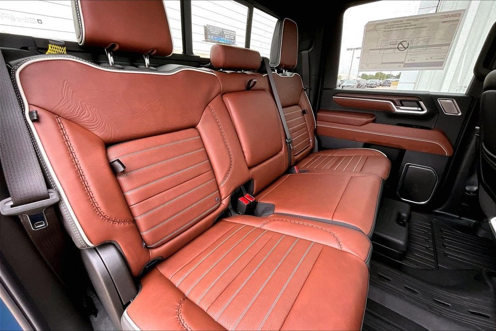 2026 GMC Sierra 2500HD Denali Ultimate - Photo 9