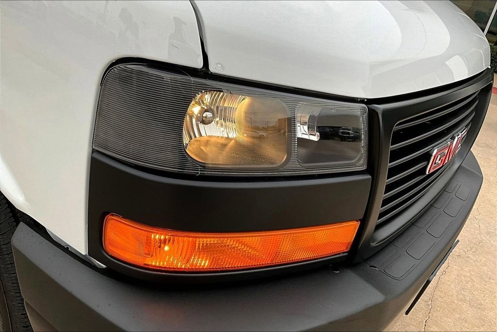 2025 GMC Savana Cargo 3500 Work Van