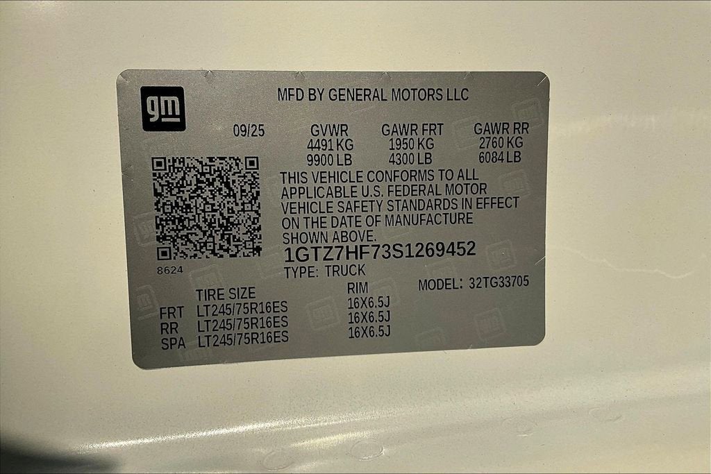 2025 GMC Savana Cargo 3500 Work Van