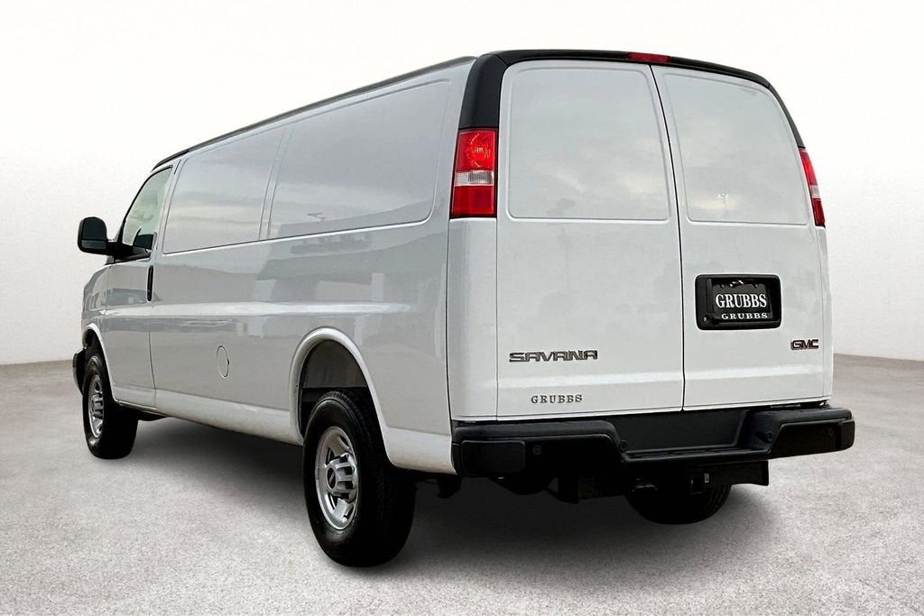 2025 GMC Savana Cargo 3500 Work Van