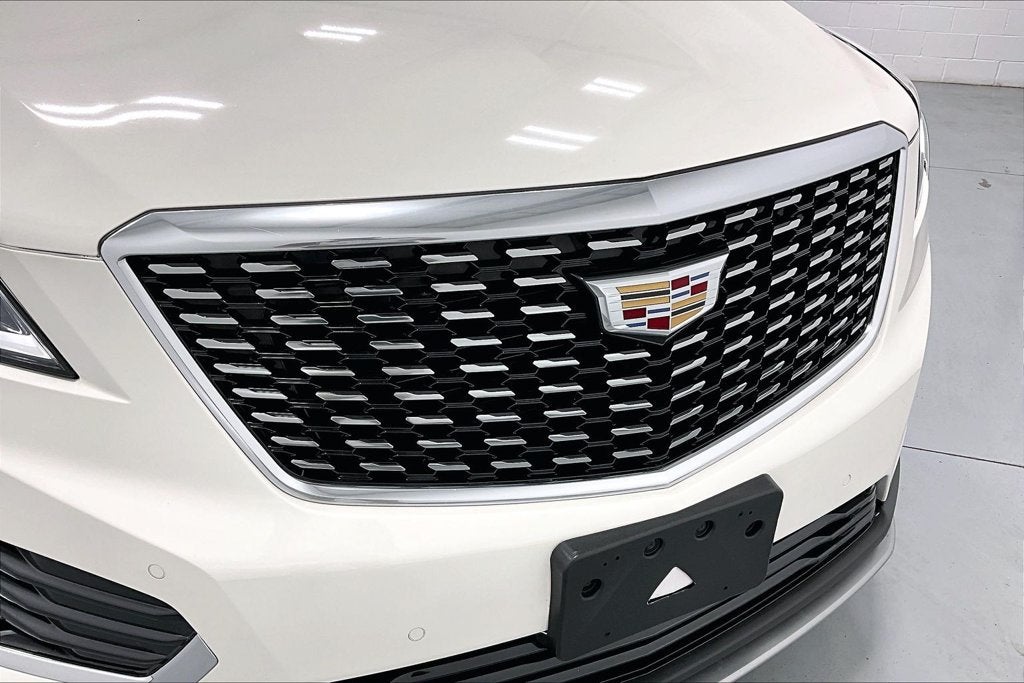 2023 Cadillac XT5 FWD Premium Luxury
