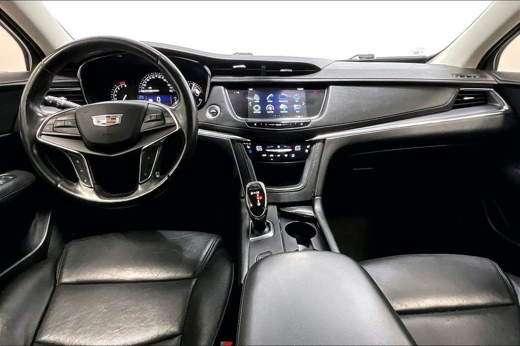 2018 Cadillac XT5 Premium Luxury AWD