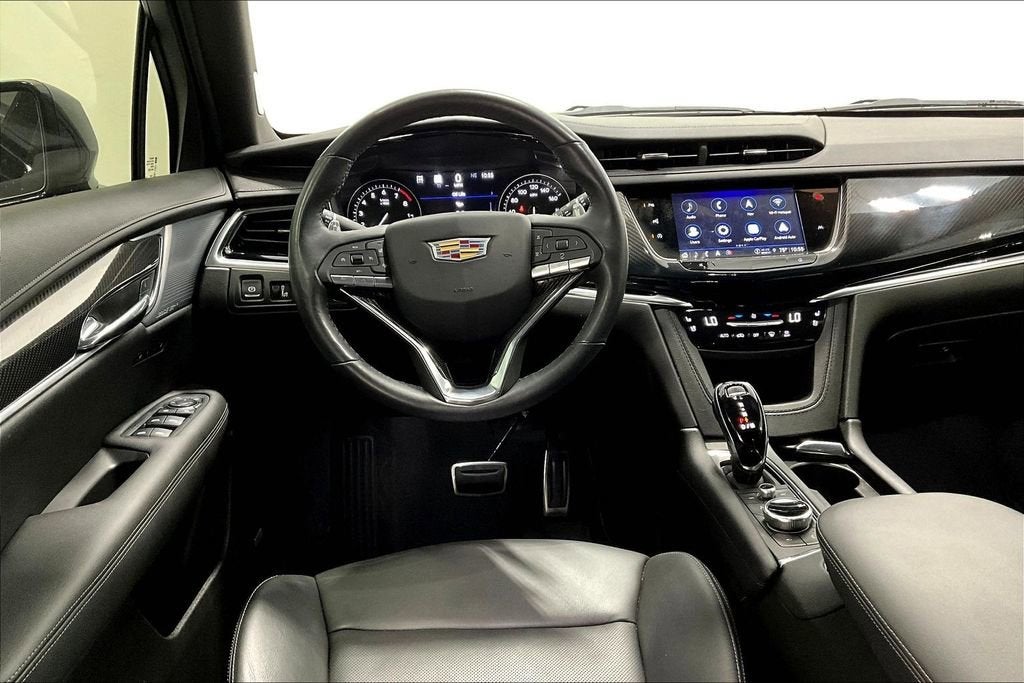 2024 Cadillac XT6 Sport