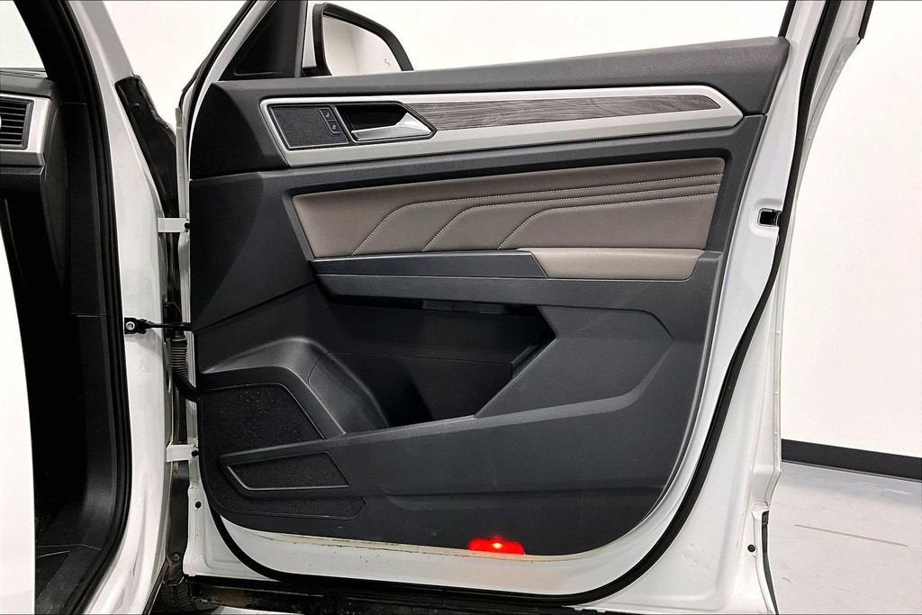 2021 Volkswagen Atlas Cross Sport 2.0T SE