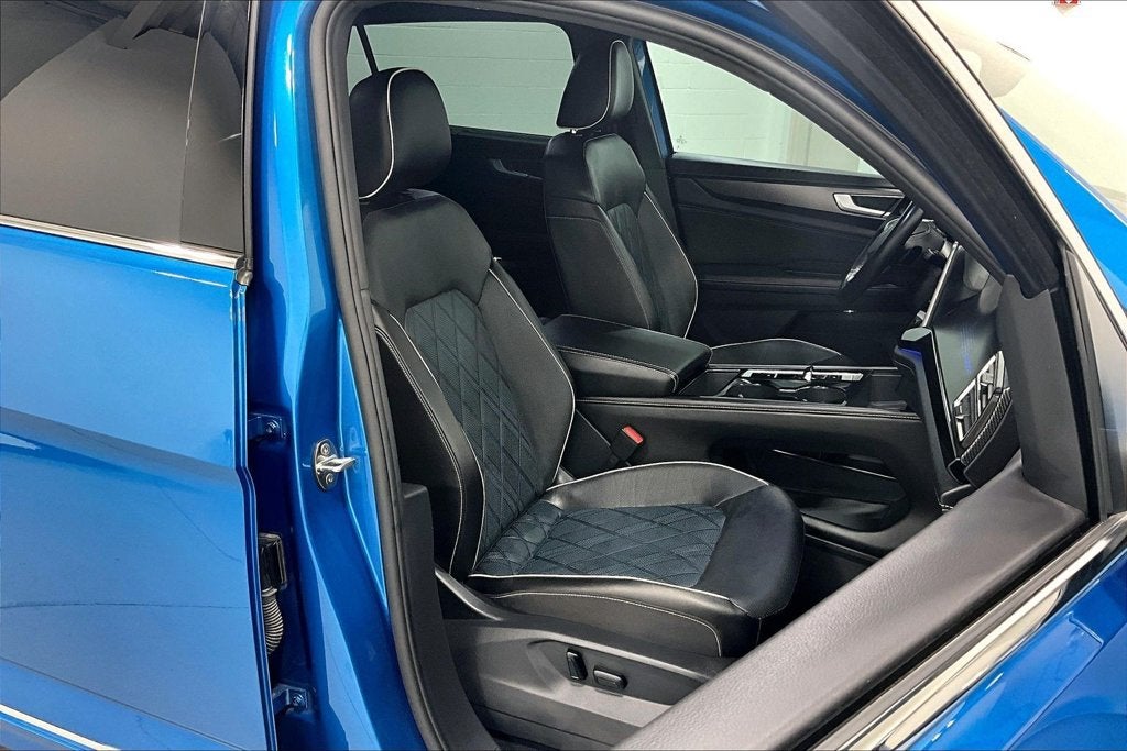 2024 Volkswagen Atlas Cross Sport 2.0T SEL Premium R-Line