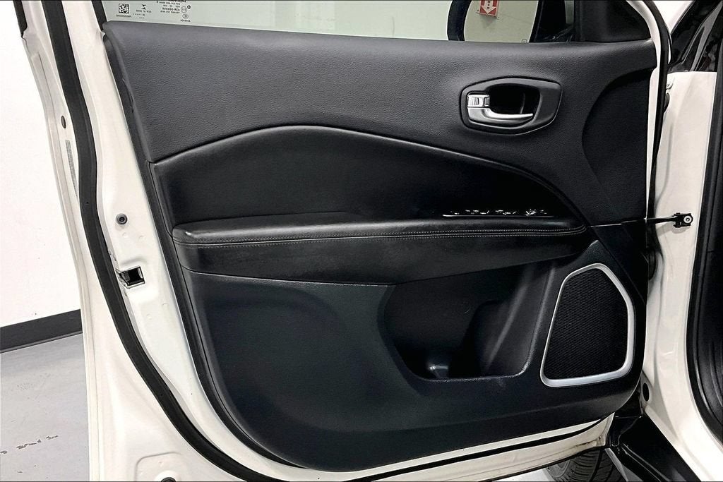 2021 Jeep Compass Altitude FWD