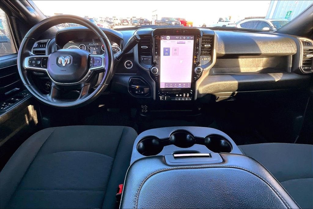 2025 RAM 3500 Tradesman Crew Cab 4x4 8' Box