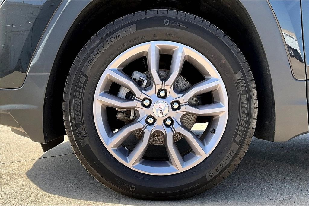 2023 GMC Terrain SLT