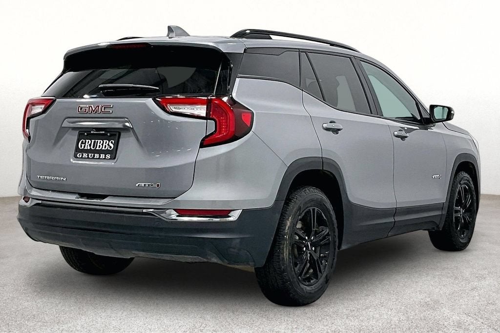 2023 GMC Terrain AT4