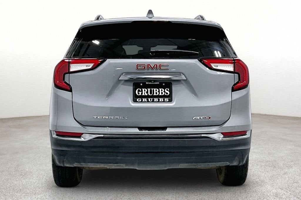 2023 GMC Terrain AT4
