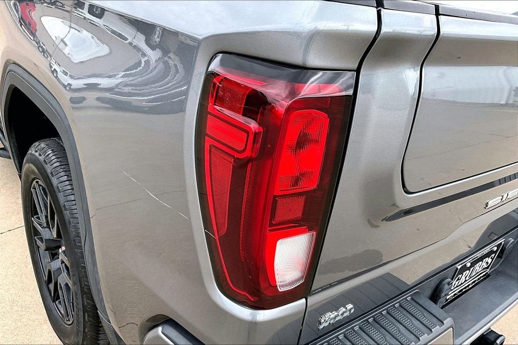 2022 GMC Sierra 1500 Limited Elevation