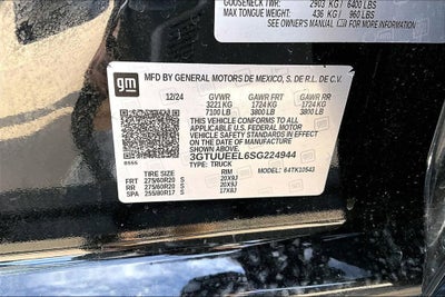 2025 GMC Sierra 1500 AT4