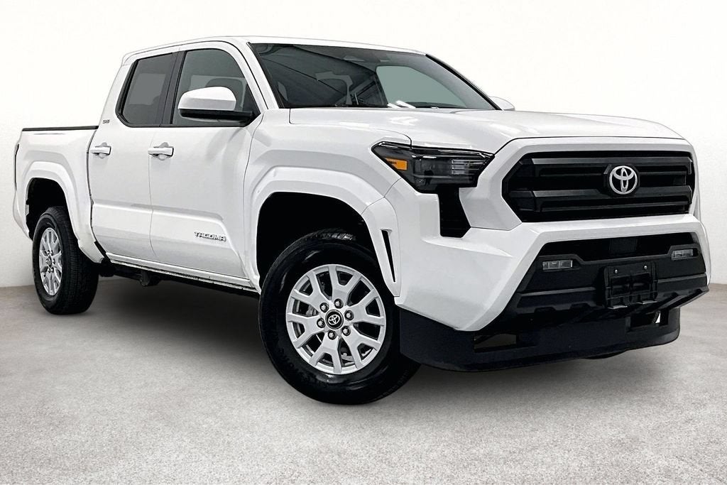 2025 Toyota Tacoma 4WD SR