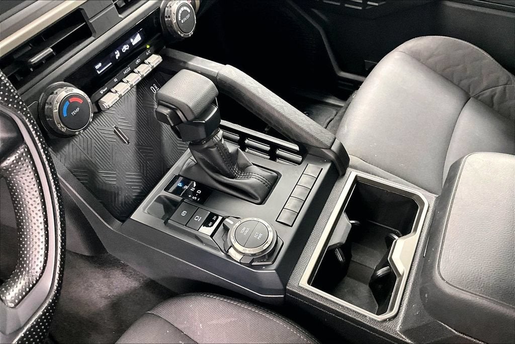 2025 Toyota Tacoma 4WD SR