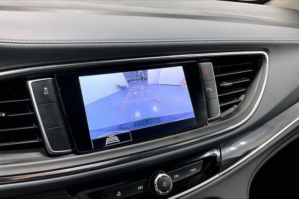 2021 Buick Enclave Essence