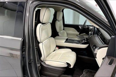 2023 Lincoln Navigator Black Label
